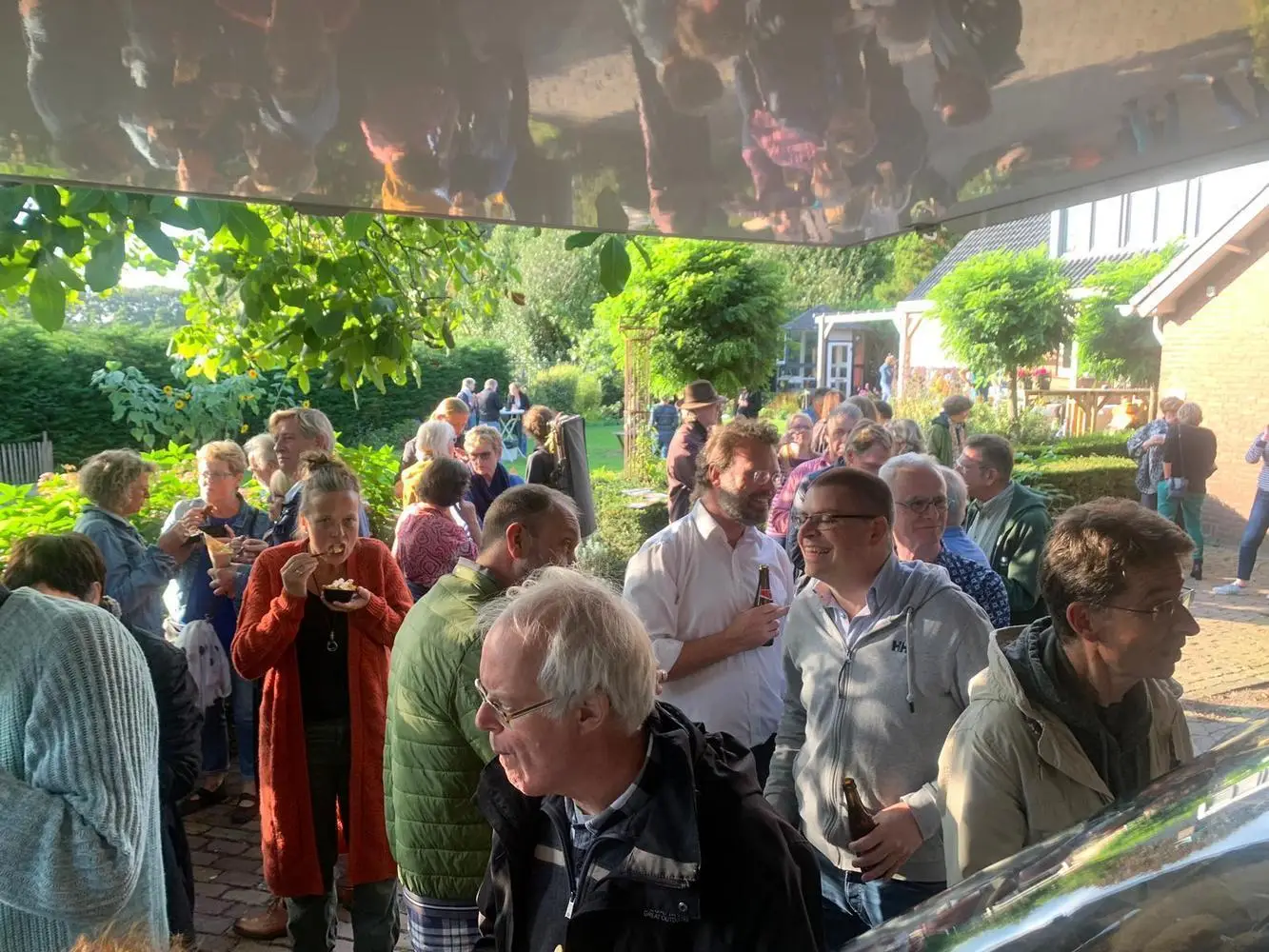 Wilt u een frietwagen op uw feestje of evenement?